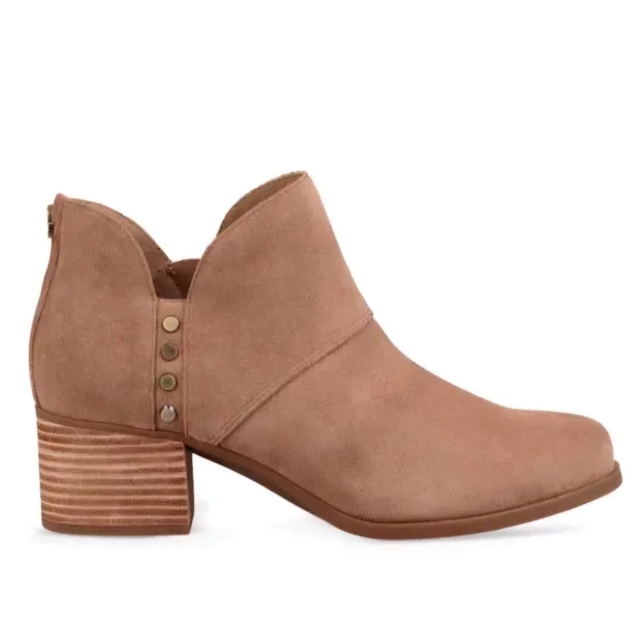 Koolaburra By UGG Women's Beige Boots new - Picture 8 of 10